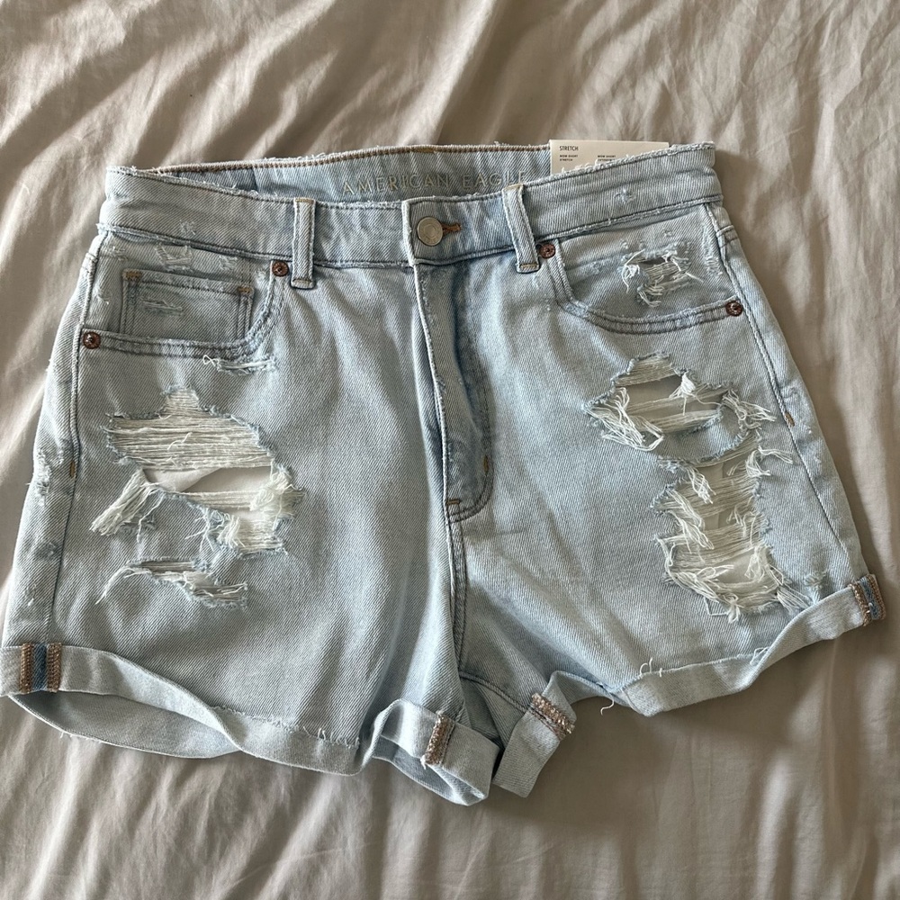 American Eagle Mom Short